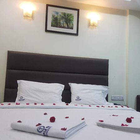 Hotel Ample Yard Chennai Zewnętrze zdjęcie