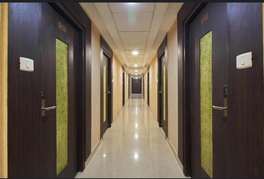 Hotel Ample Yard Chennai Zewnętrze zdjęcie